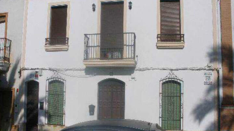 CASA EN LEPE