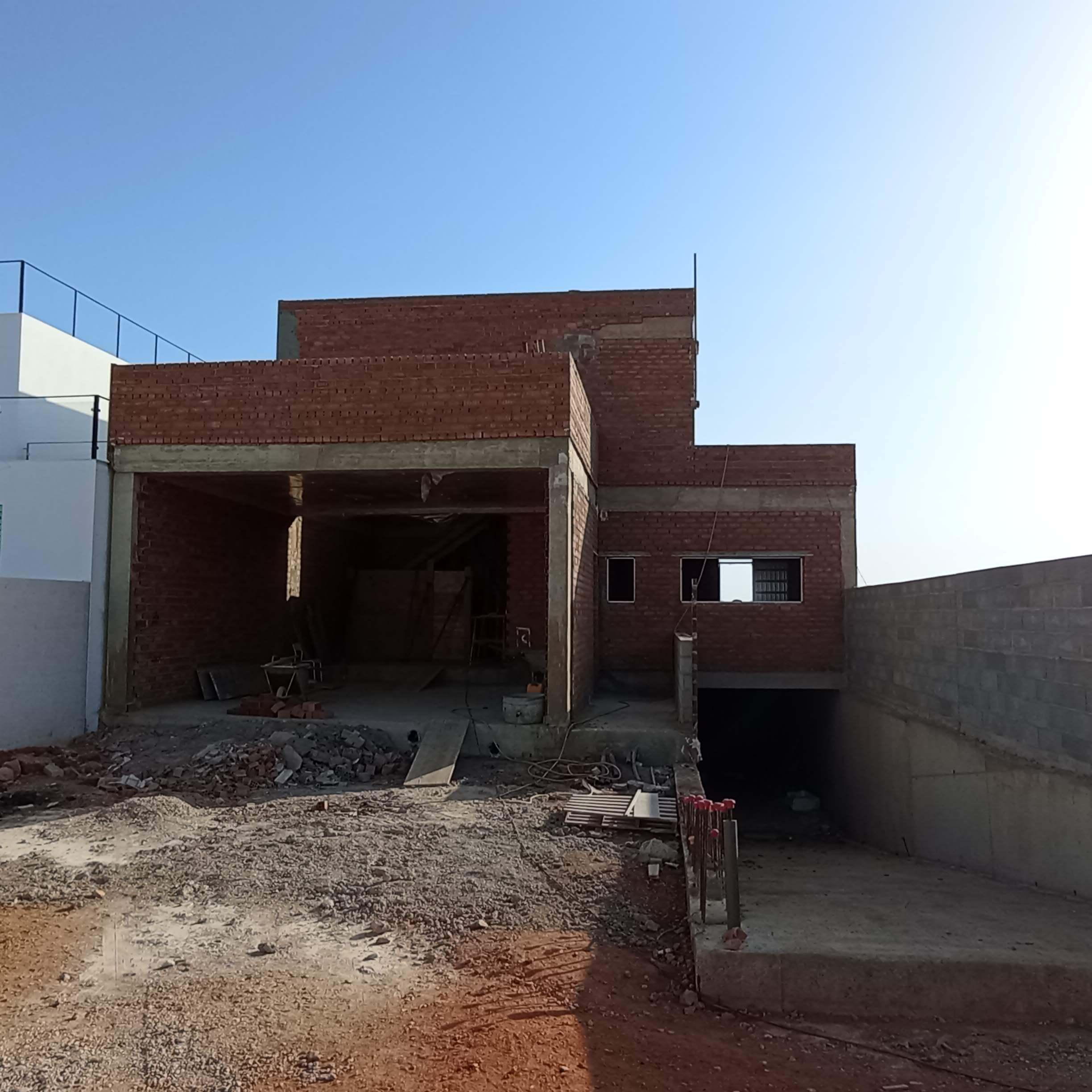 CERTIFICACION HIPOTECARIA DE OBRAS DE UNA VIVIENDA EN CONSTRUCCIÓN EN AYAMONTE