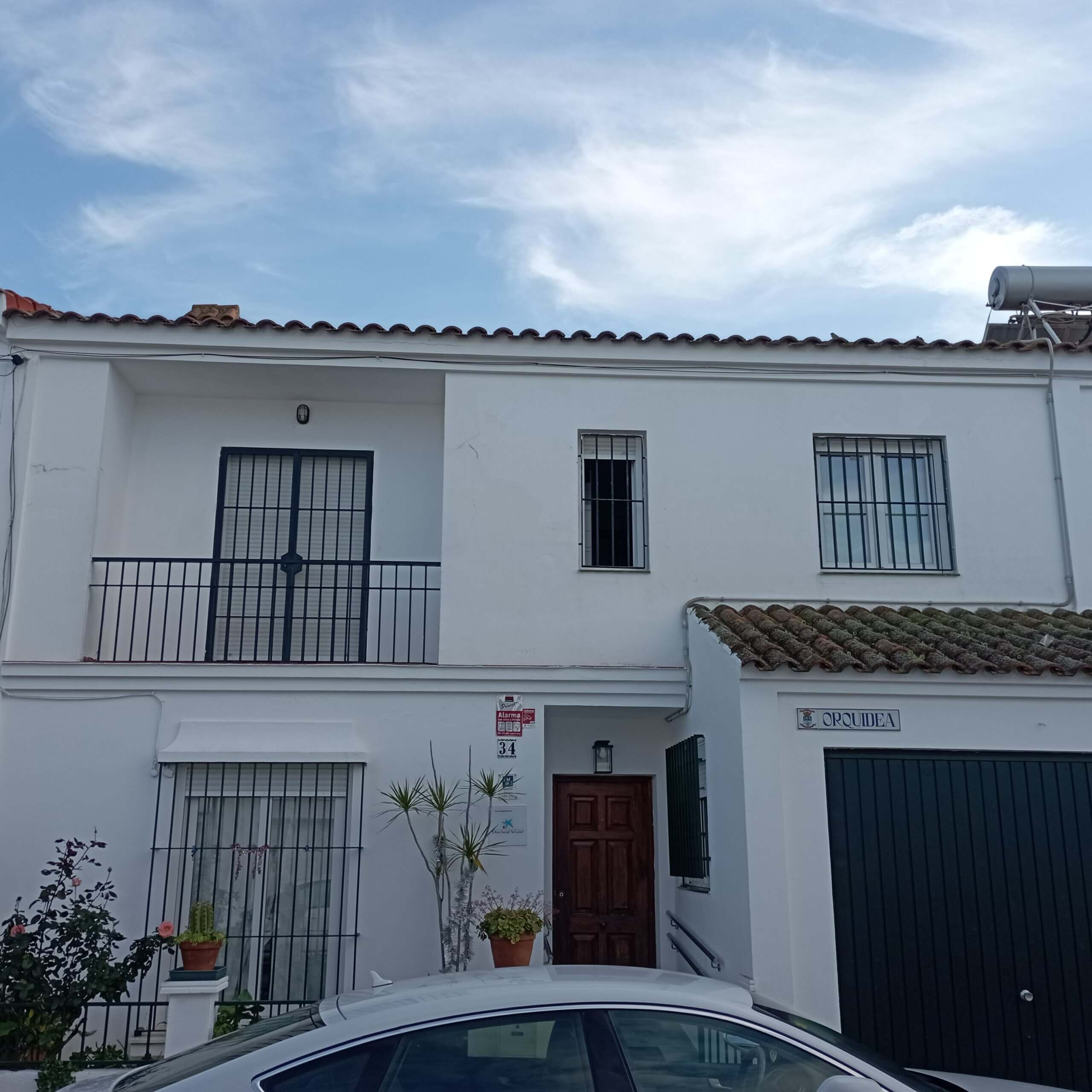CEE DE UN ADOSADO EN LEPE