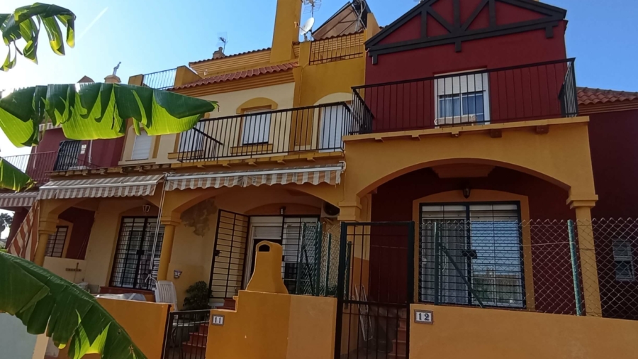 CEE DE UNA CASA EN EL PORTIL