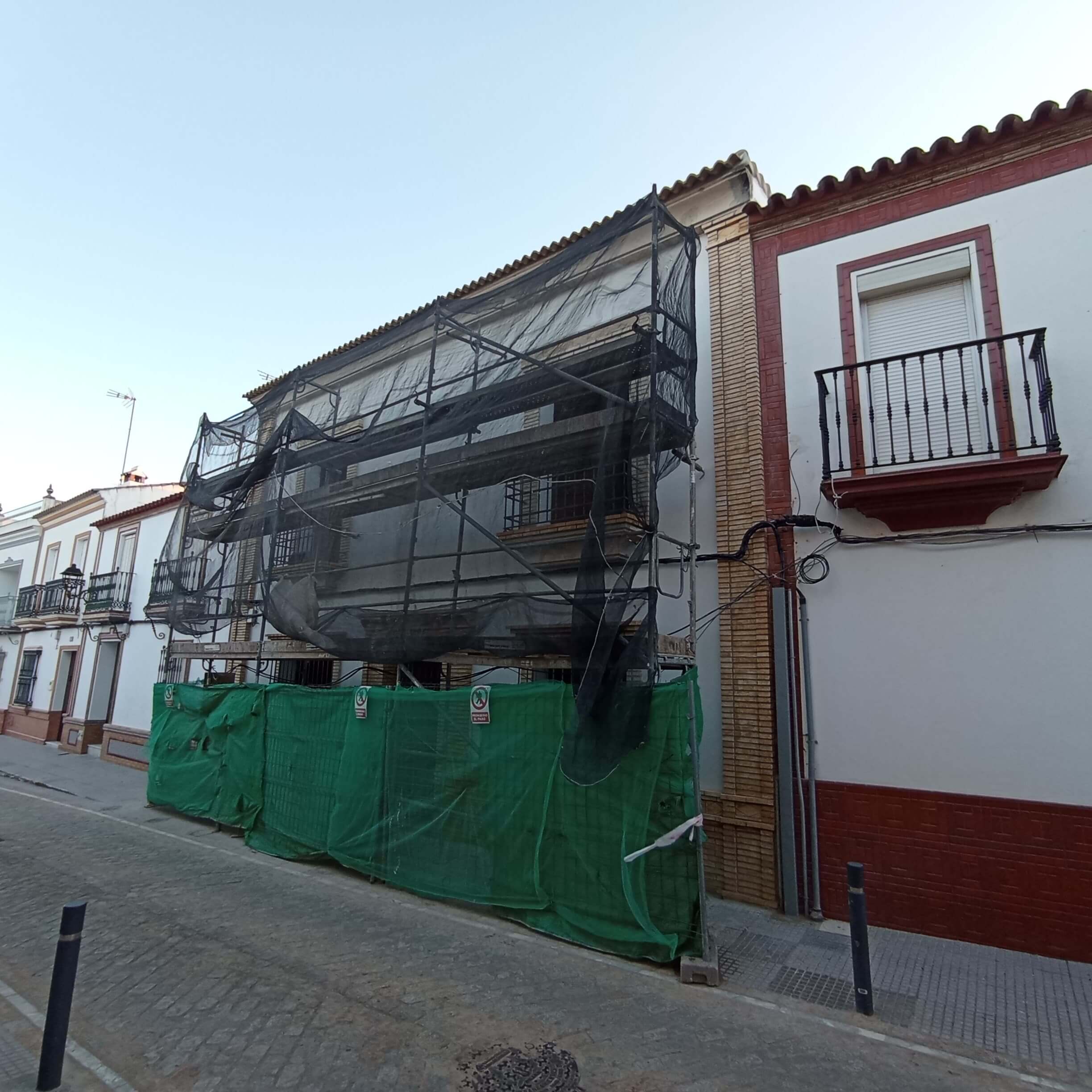 INFORME PERICIAL DE UNA VIVIENDA EN CONSTRUCCIÓN EN CHUCENA, HUELVA