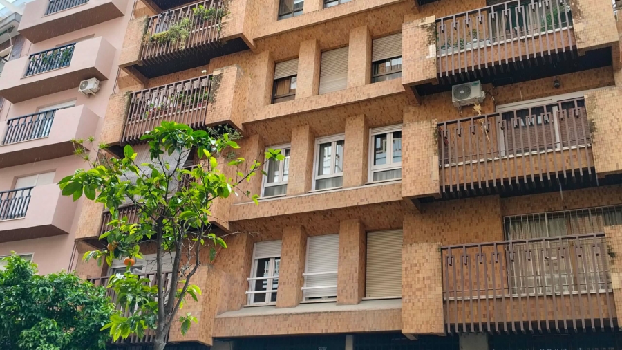 CEE DE UN PISO EN CL GINES MARTIN, HUELVA
