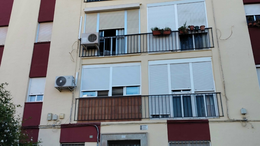 CEE DE UN PISO EN LA ORDEN