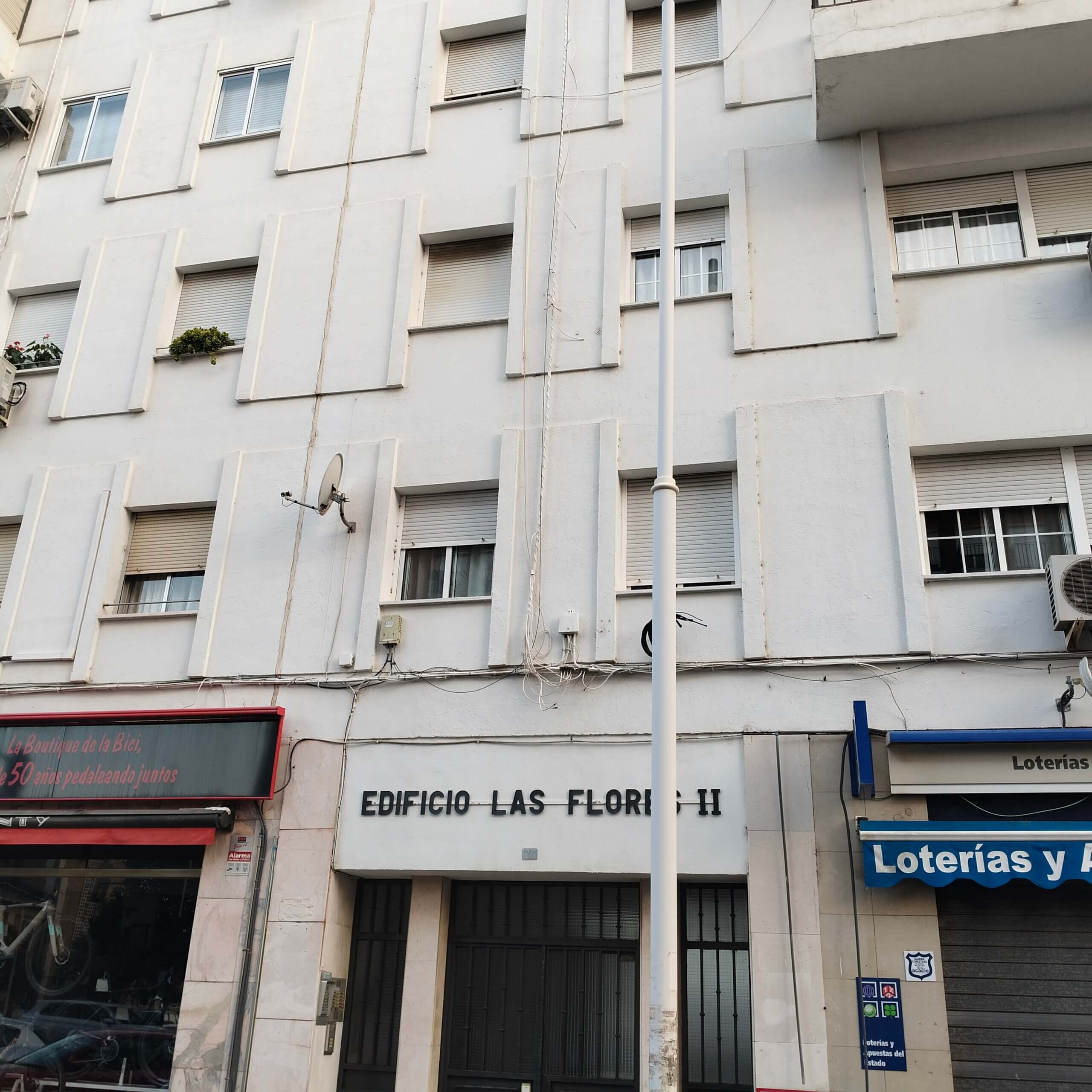 CEE DE UN PISO EN ISLA CHICA
