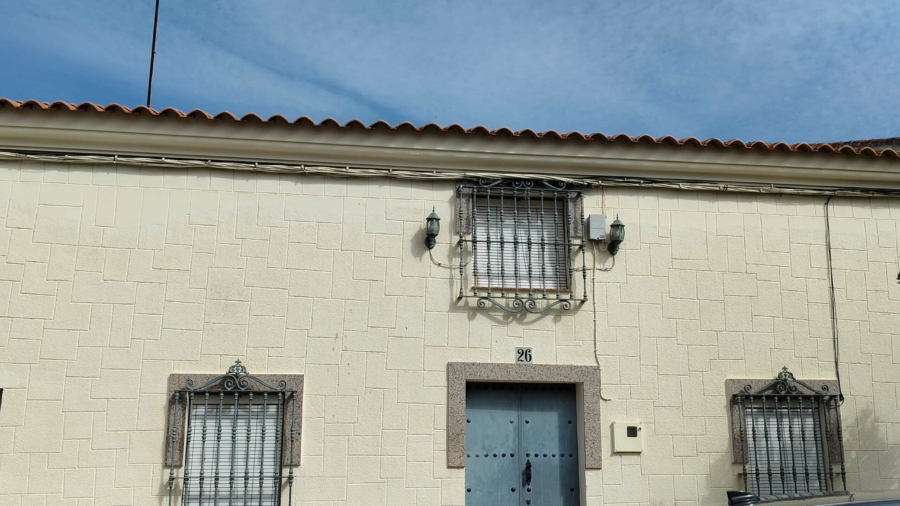CEE DE UNA CASA EN MANZANILLA