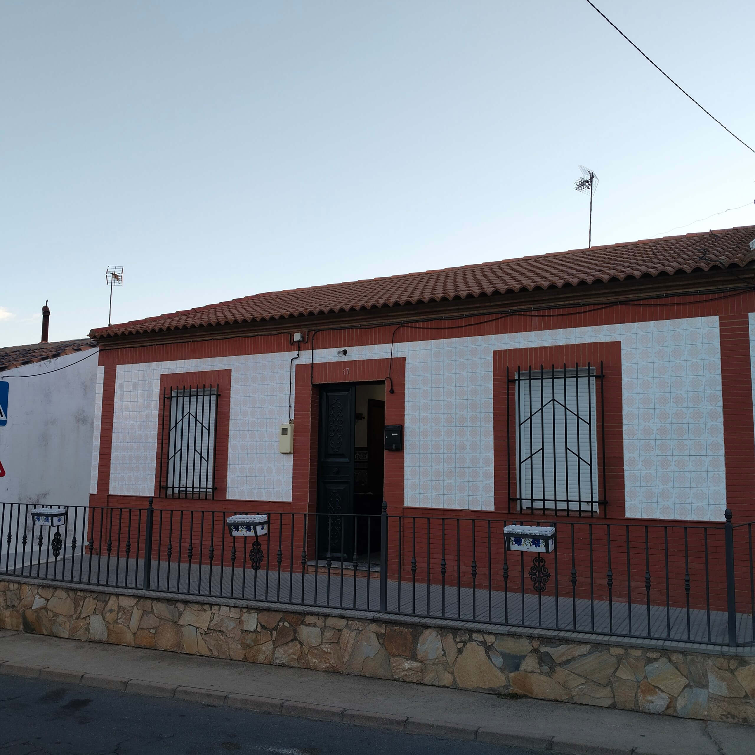 VALORACION PATRIMONIAL DE UNA CASA EN SAN BARTOLOME DE LA TORRE