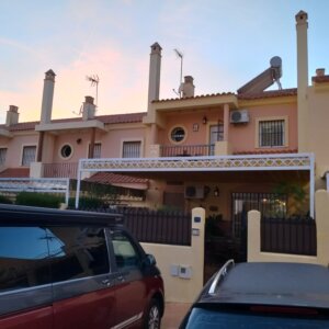 CEE DE UN ADOSADO EN EL PORTIL