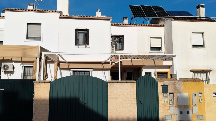 TASACION OFICIAL DE UN ADOSADO EN ALJARAQUE