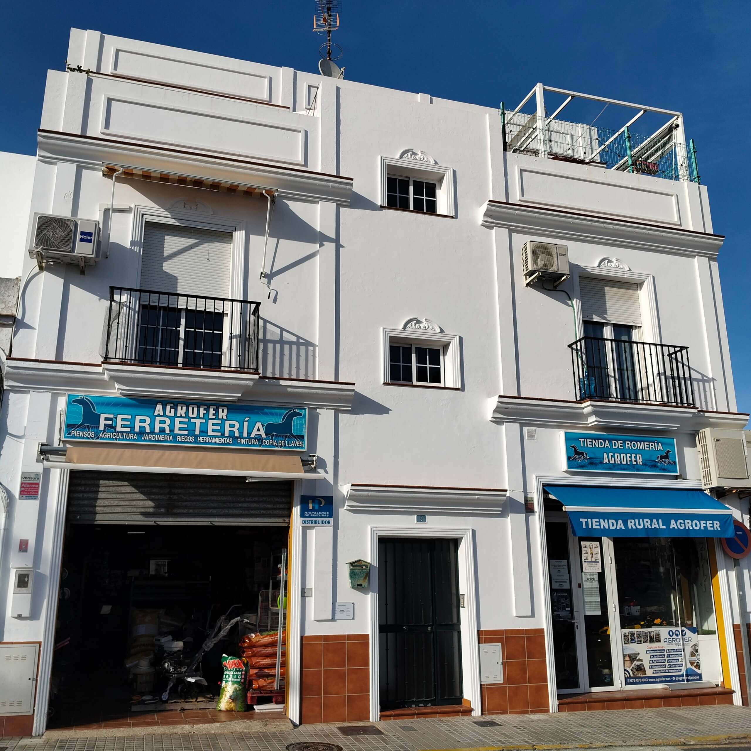 CEE DE LOCAL COMERCIAL EN ALJARAQUE