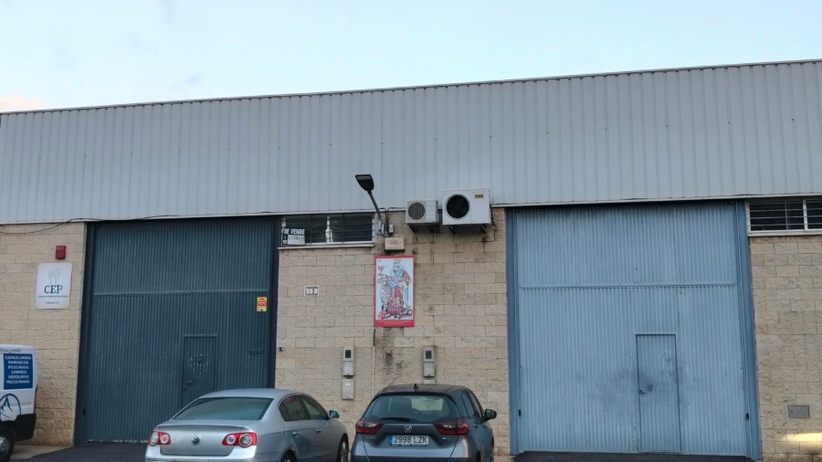 VALORACION PATRIMONIAL DE 2 NAVES INDUSTRIALES