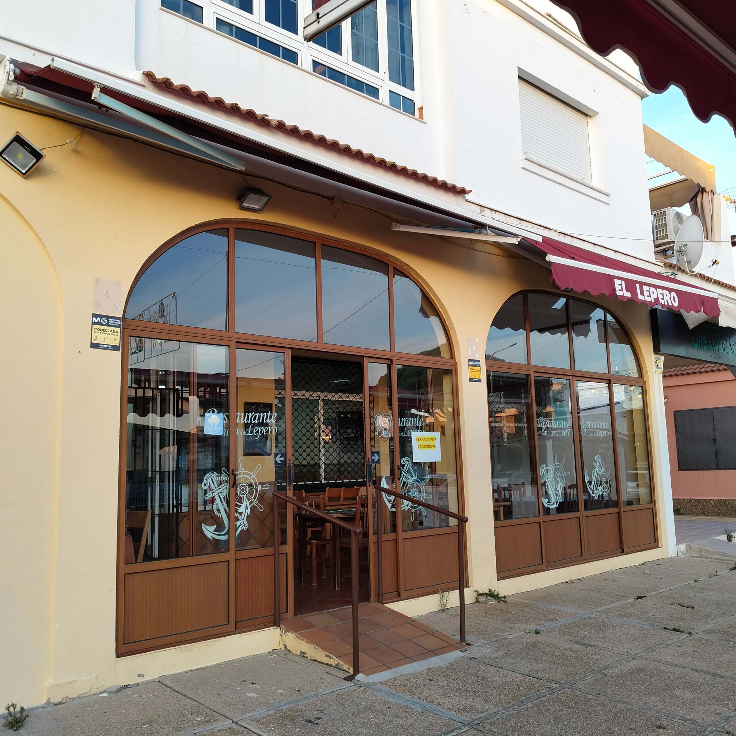 CEE DE UN LOCAL COMERCIAL EN MAZAGON