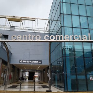 TASACION EN CENTRO COMERCIAL VARADERO