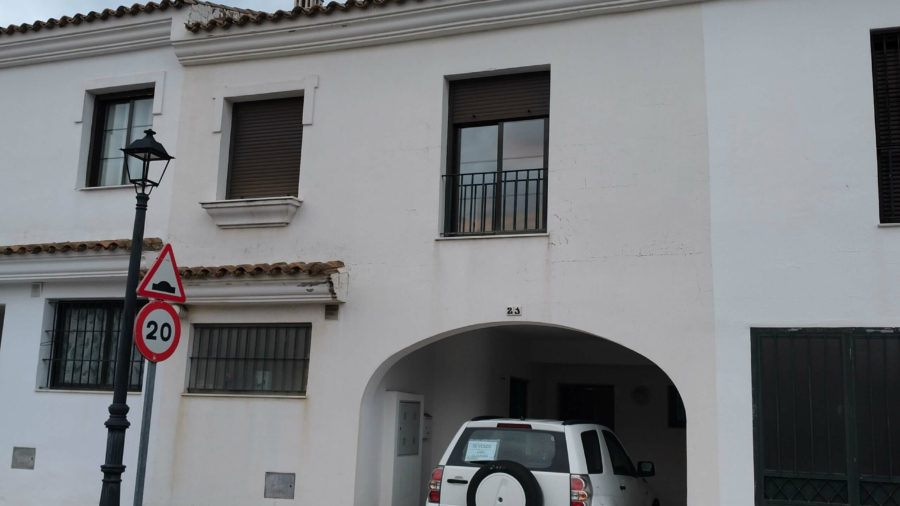 CEE DE UNA CASA EN ARACENA