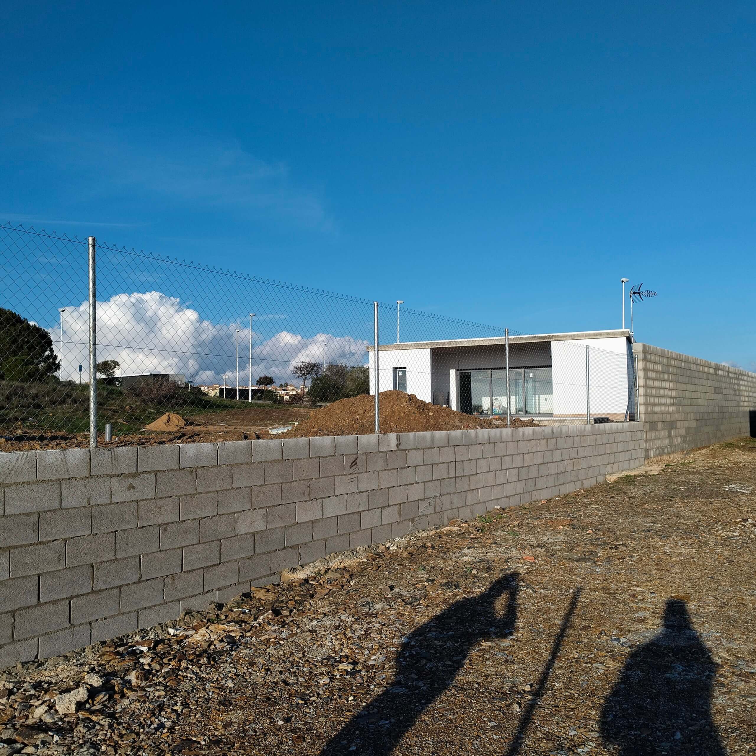 INFORME DE ESTADO ACTUAL DE UNA VIVIENDA EN COSTA ESURI, AYAMONTE, HUELVA