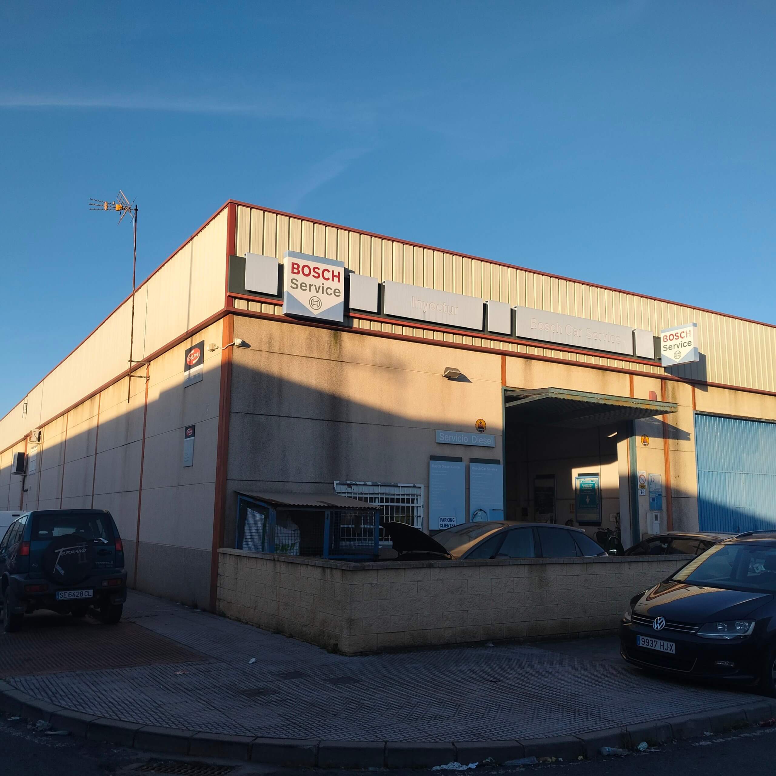 TASACION OFICIAL DE UNA NAVE INDUSTRIAL EN EL POLIGONO MIRAVAL EN HUELVA