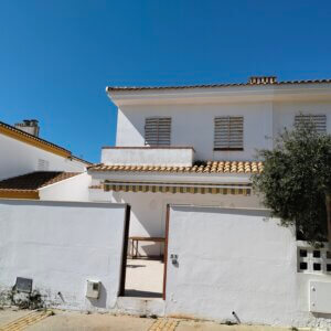 TASACION Y CEE DE UNA CASA EN URBASUR