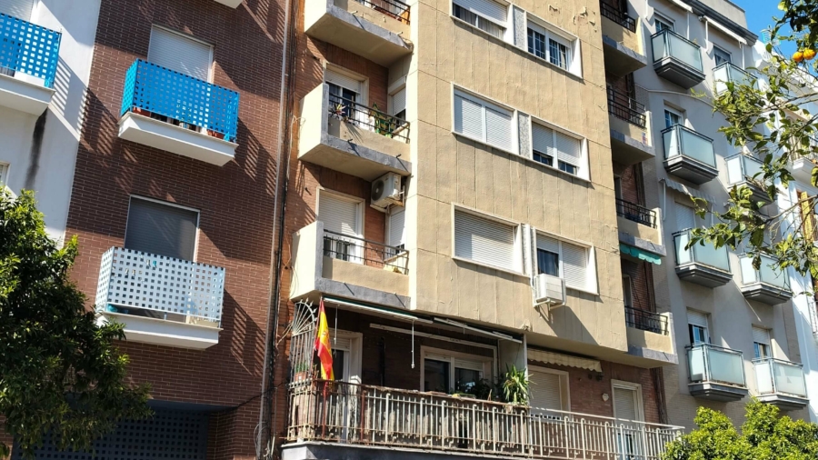 CERTIFICADO ENERGETICO DE UN PISO EN LA AV DE SAN ANTONIO, HUELVA