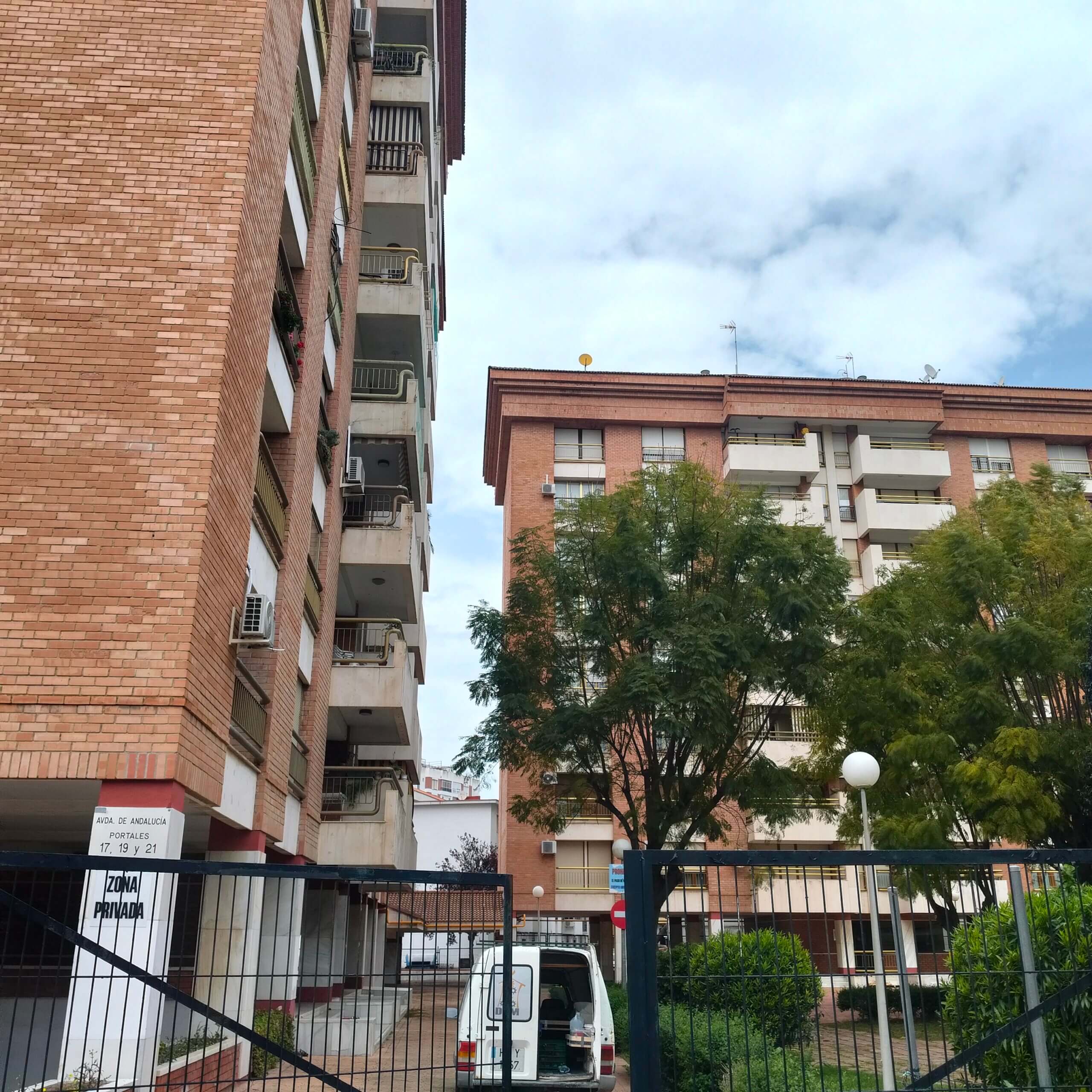 VALORACION PATRIMONIAL DE UN PISO EN LA AV DE ANDALUCIA PARA UNA HERENCIA