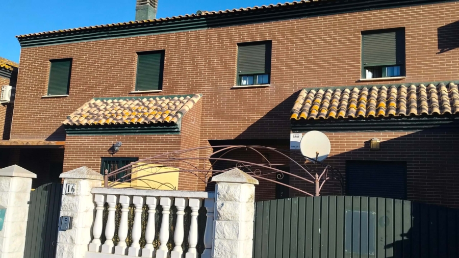 TASACION OFICIAL DE UNA CASA EN SAN BARTOLOME DE LA TORRE