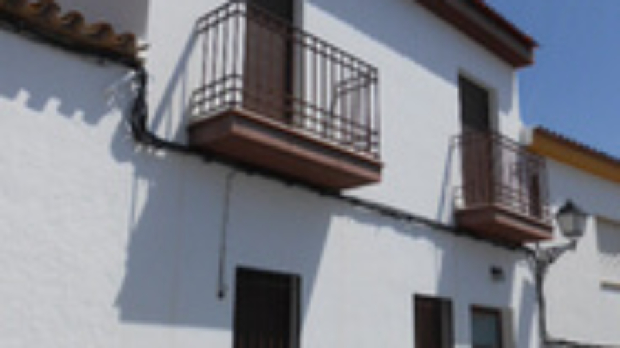 CEE DE UNA CASA EN TRIGUEROS