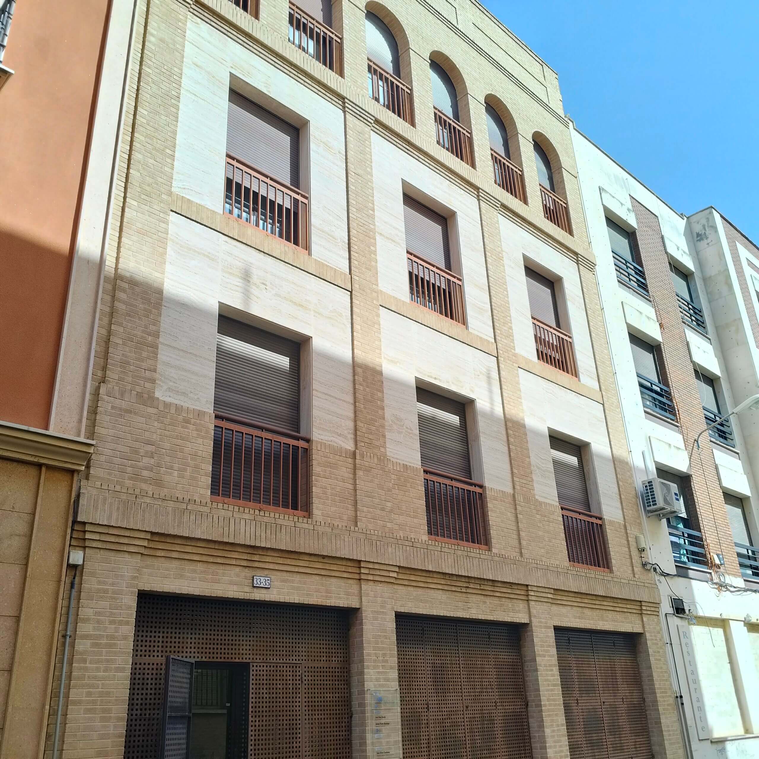 CEE DE UN EDIFICIO EN HUELVA