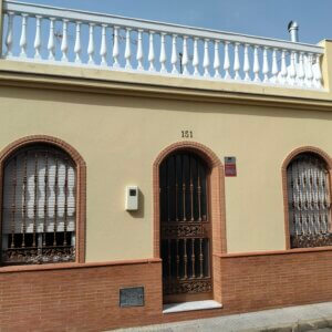 INFORME PERICIAL POR HUMEDADES EN UNA CASA DE ISLA CRISTINA, HUELVA