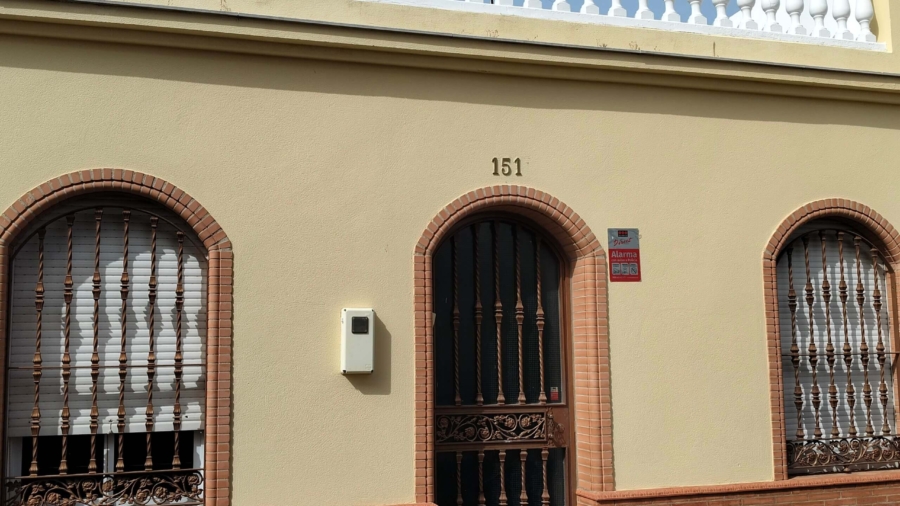 INFORME PERICIAL POR HUMEDADES EN UNA CASA DE ISLA CRISTINA, HUELVA