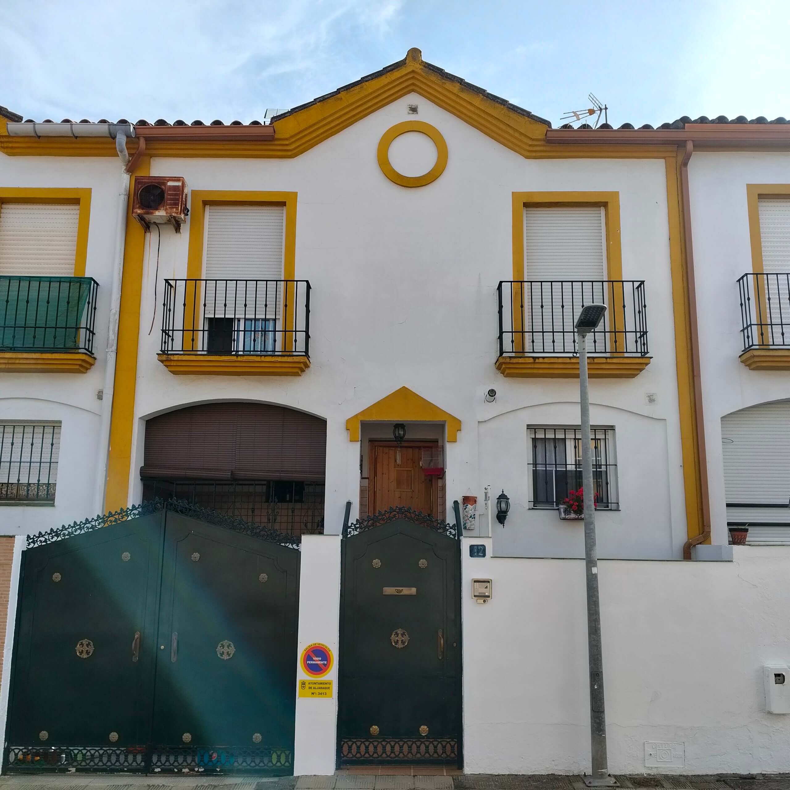 TASACION OFICIAL DE UN ADOSADO EN ALJARAQUE