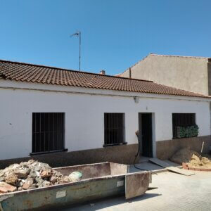 CERTIFICACION DE OBRAS DE UNA VIVIENDA EN VILLANUEVA DE LOS CASTILLEJOS