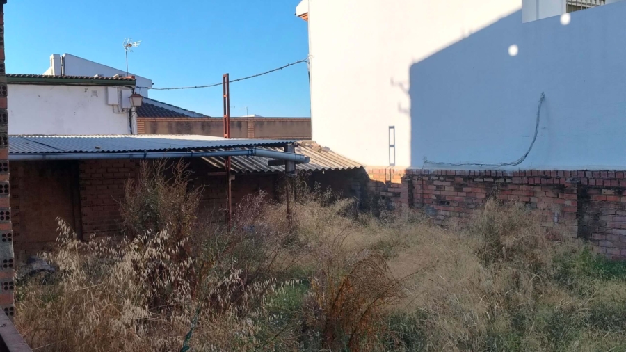 TASACION OFICIAL DE UN SOLAR EN ROCIANA DEL CONDADO