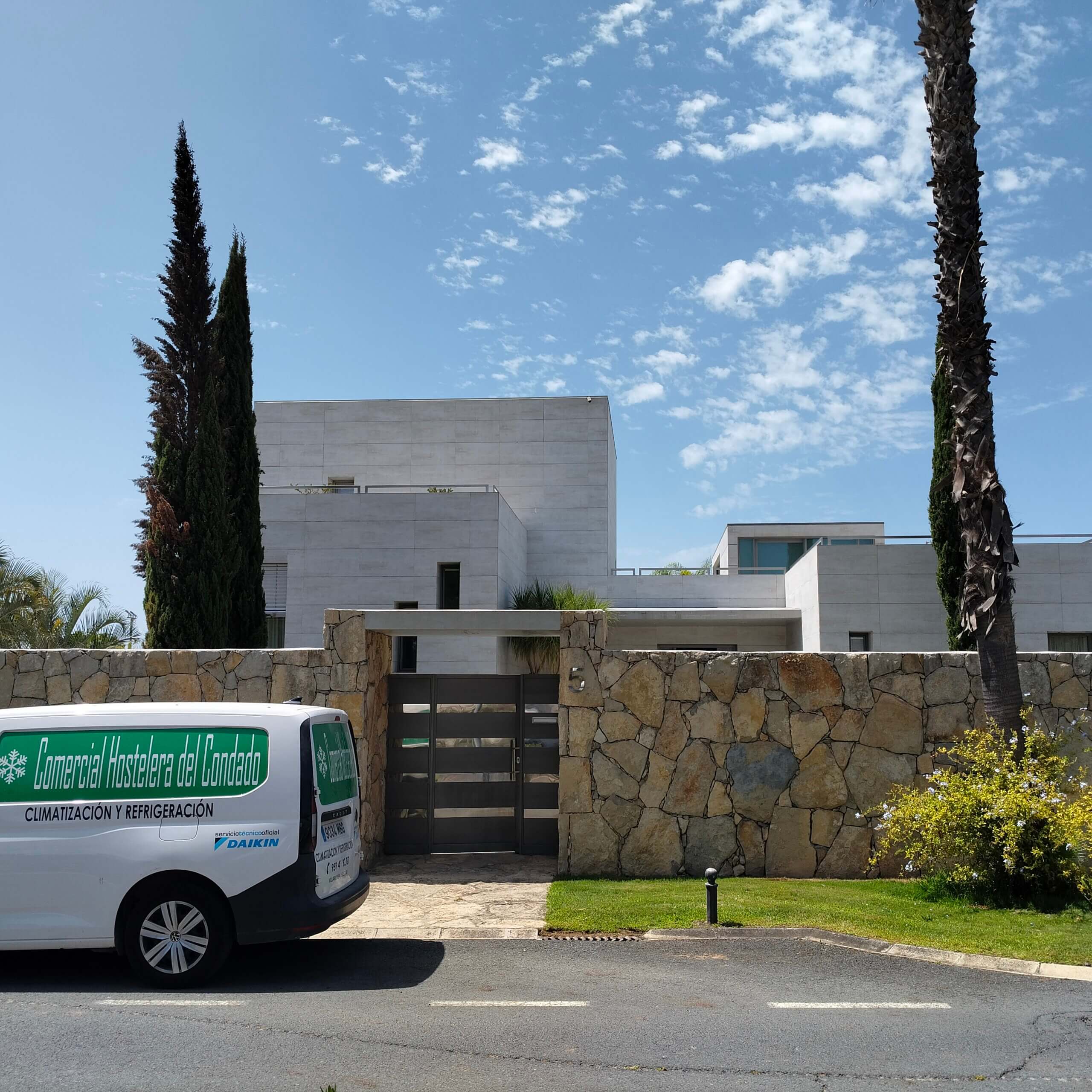 CEE DE UNA CASA EN LA MONACILLA