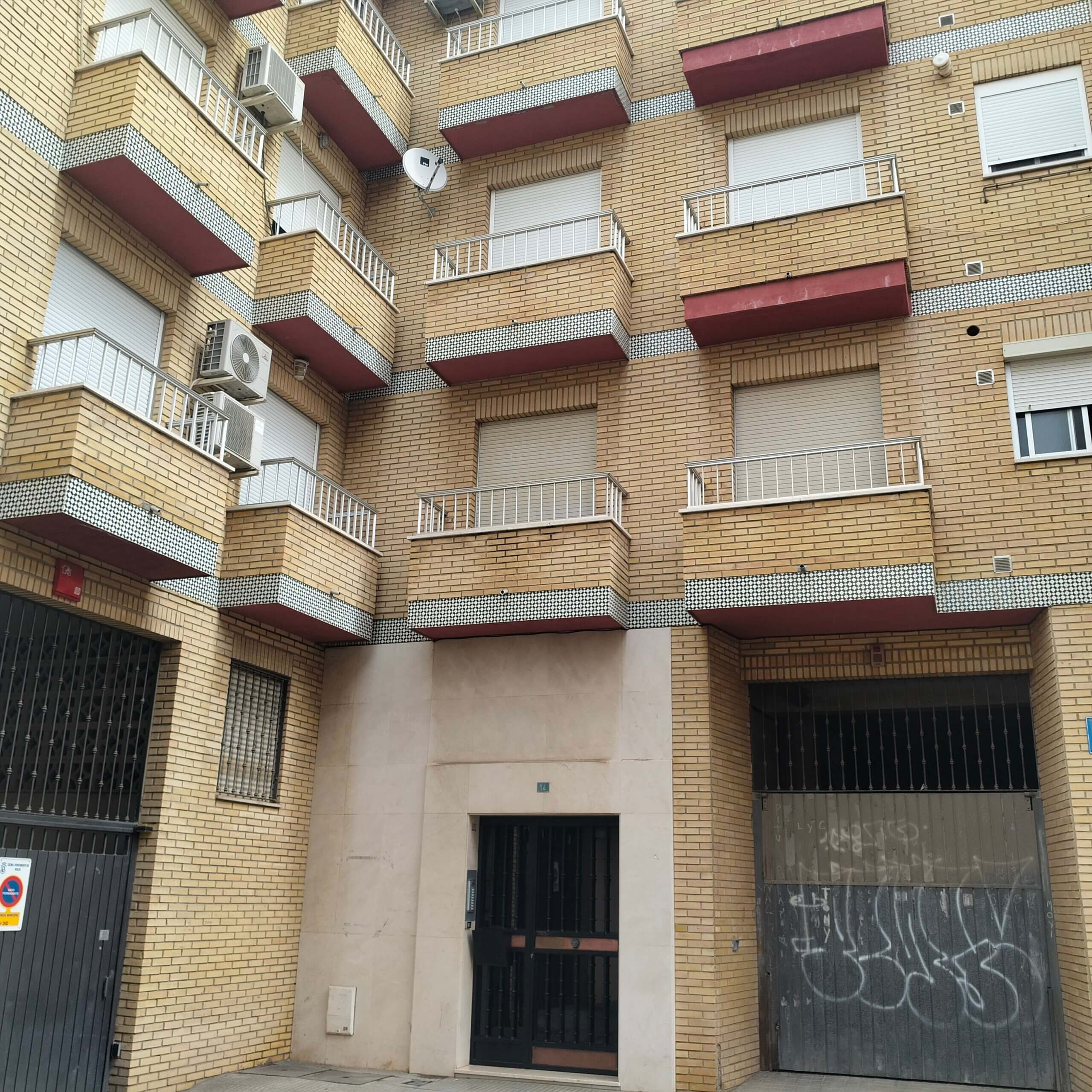 TASACION OFICIAL DE UN PISO EN EL BARRIO DE EL MATADERO EN HUELVA