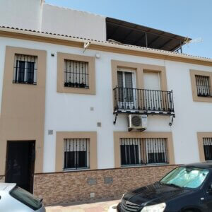 CEE DE UN PISO EN BOLLULLOS PAR DEL CONDADO