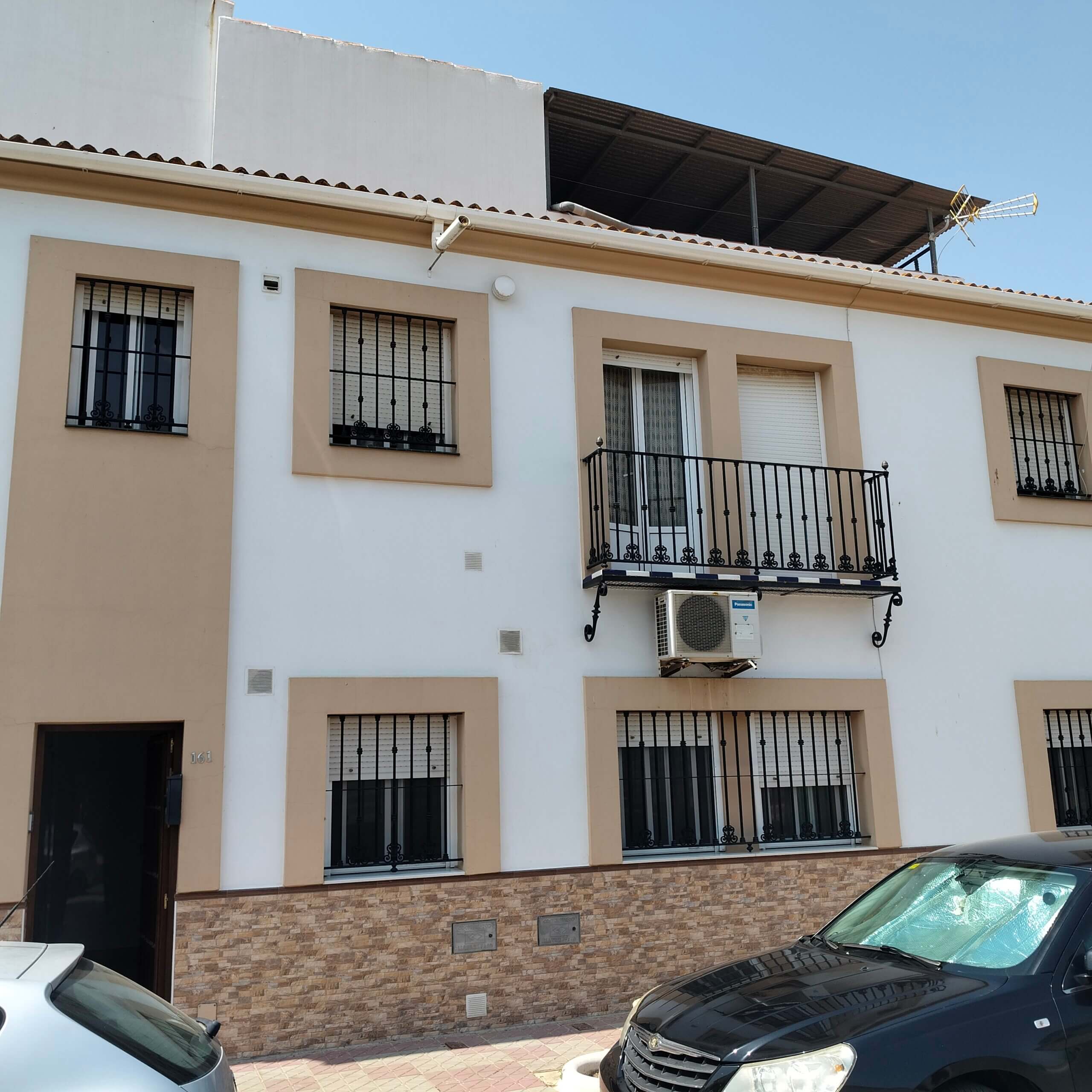 CEE DE UN PISO EN BOLLULLOS PAR DEL CONDADO