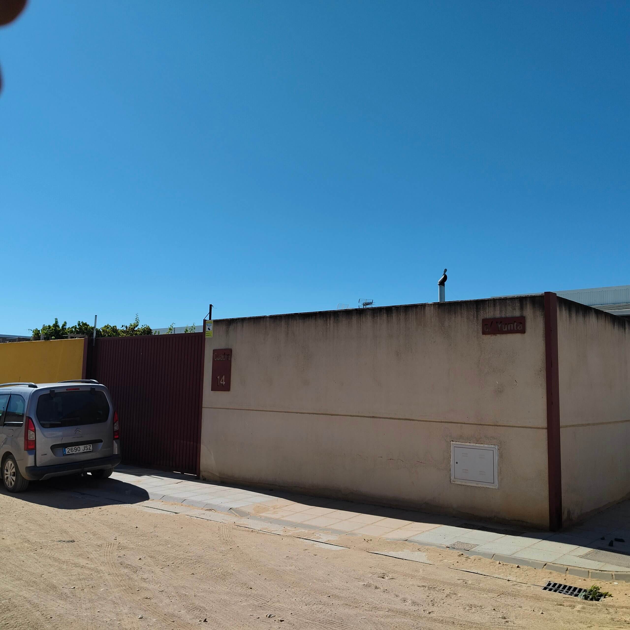 TASACION OFICIAL DE UNA NAVE EN LA CIUDAD DEL CABALLO EN LEPE